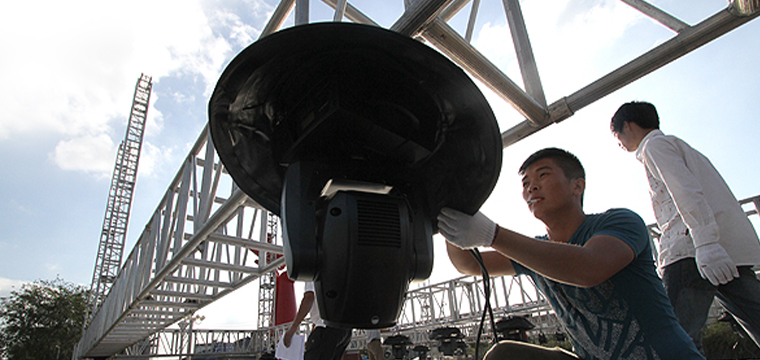 舞臺(tái)項(xiàng)目施工